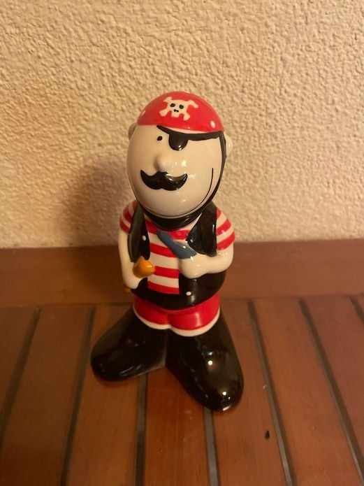 Salvadanai: Pirat Spardose Keramik 20x12x9cm – Usato da Bergdietikon venduto da antovale