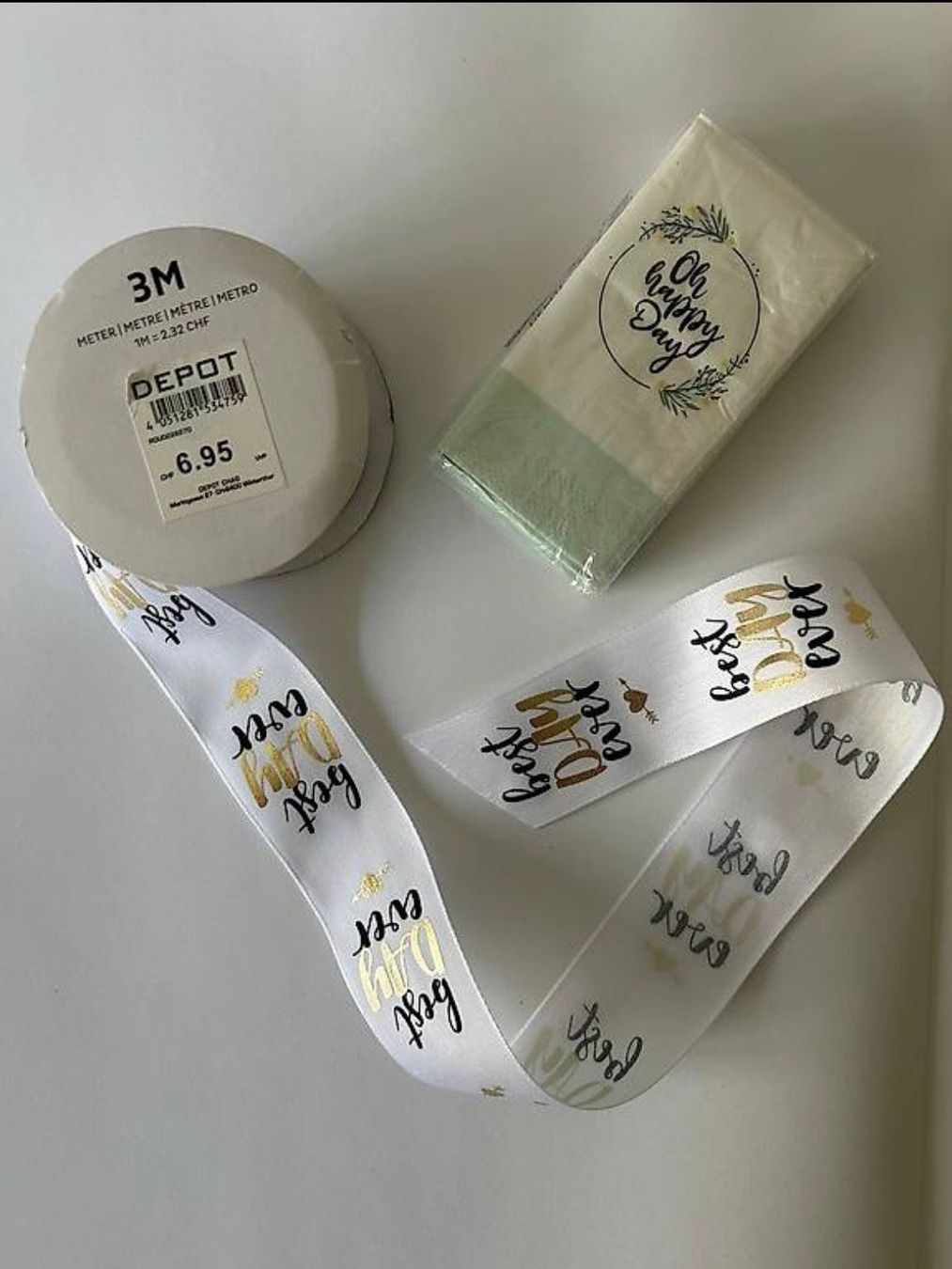 Kit bricolage: Set: Papiertaschentücher & Geschenkband "Oh Happy Day" DEPOT – Nuovo (secondo la descrizione) da Bern venduto da san_svt6
