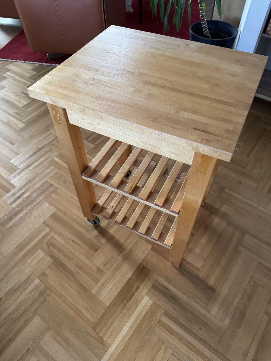 Tische: Ikea Bekväm Rollwagen Servierwagen  – Gebraucht aus Zürich von  4
