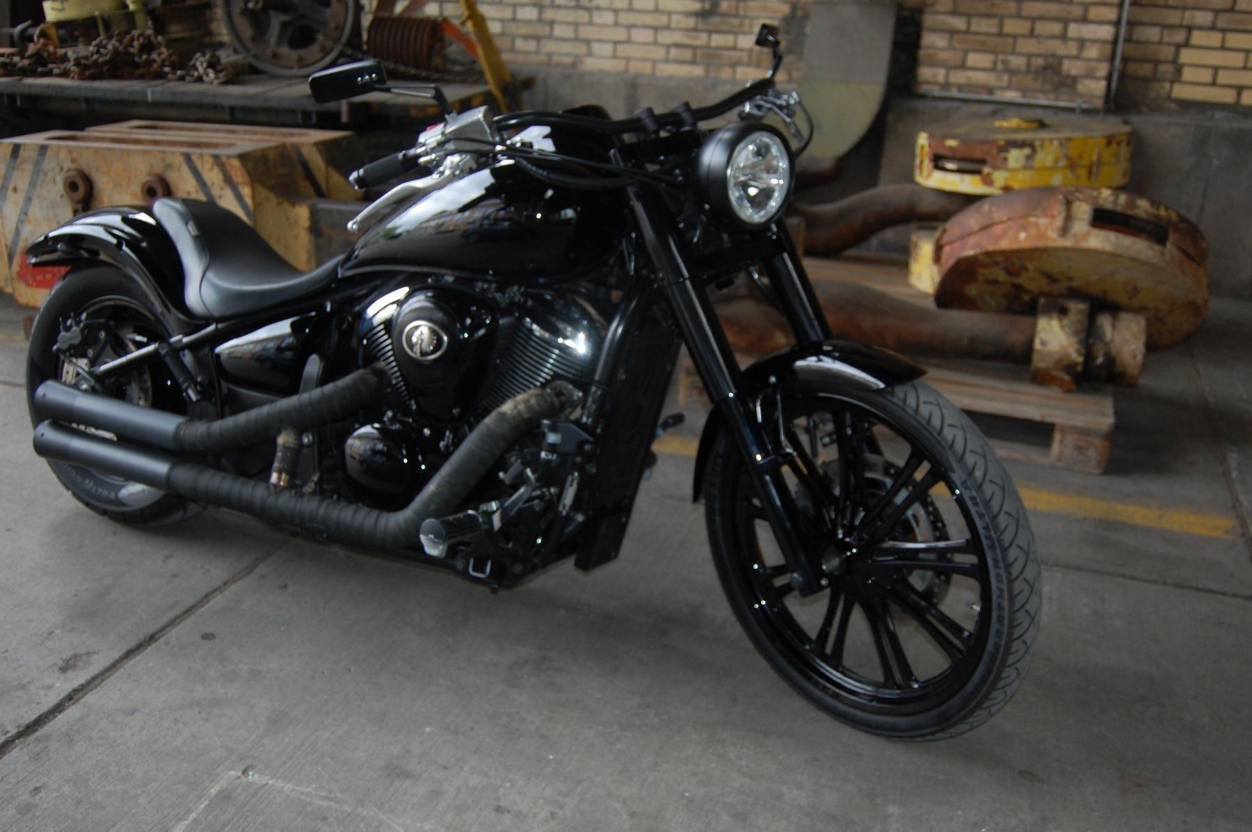 Kawasaki Chopper: kawasaki vulcan 900 custom ab MFK – Usato da Luzern venduto da mimibaba01 2