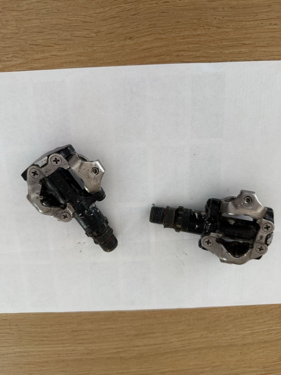 Shimano Velos: Shimano SPD Bicycle Pedals Black Silver – Gebraucht aus Auenstein von mar_cw5z 2