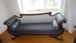 Antikes Sofa Empire / Biedermeier, neu bezogen