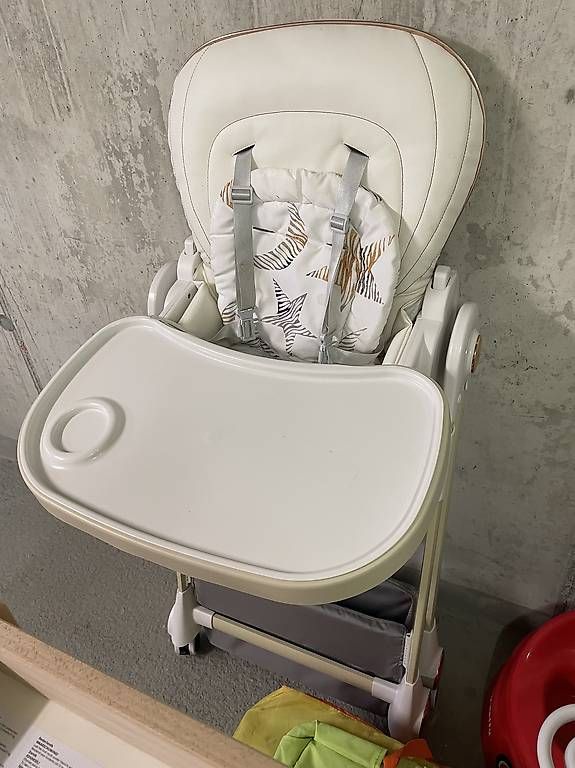 Chaises hautes: Kinderhochstuhl – D'occasion à Winterthur par EasyDriver 1