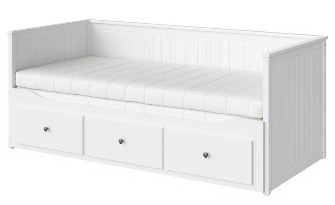 Ikea Betten: Ikea Hemnes Tagesbett mit Schubladen mit oder ohne Matratzen – Gebraucht aus Kreuzlingen von apo_d577 1
