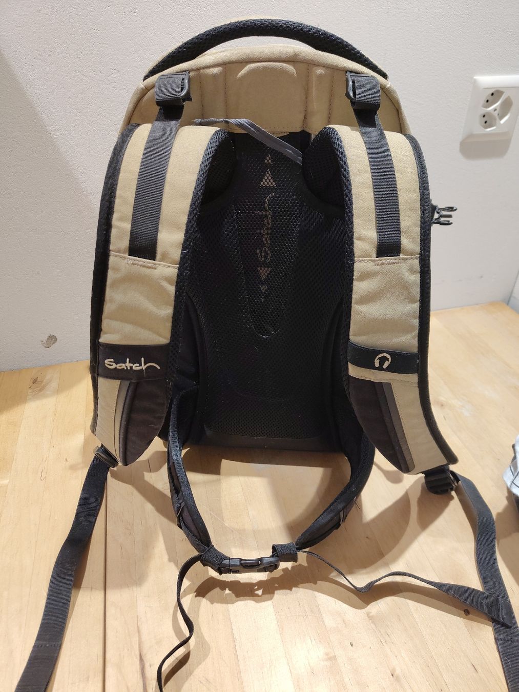 Satch Zaini: Satch Rucksack beige/schwarz  – Usato da Langrickenbach venduto da silenaan 2