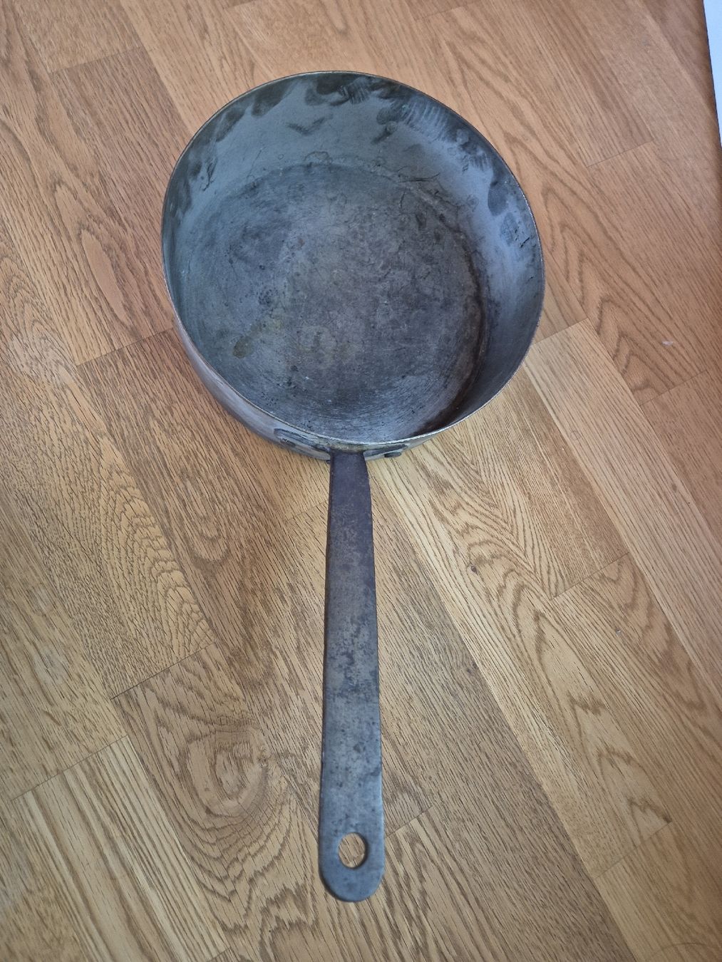 Töpfe: Antike Kupferpfanne, ca. 21cm Durchmesser – Gebraucht aus Trogen von same4you