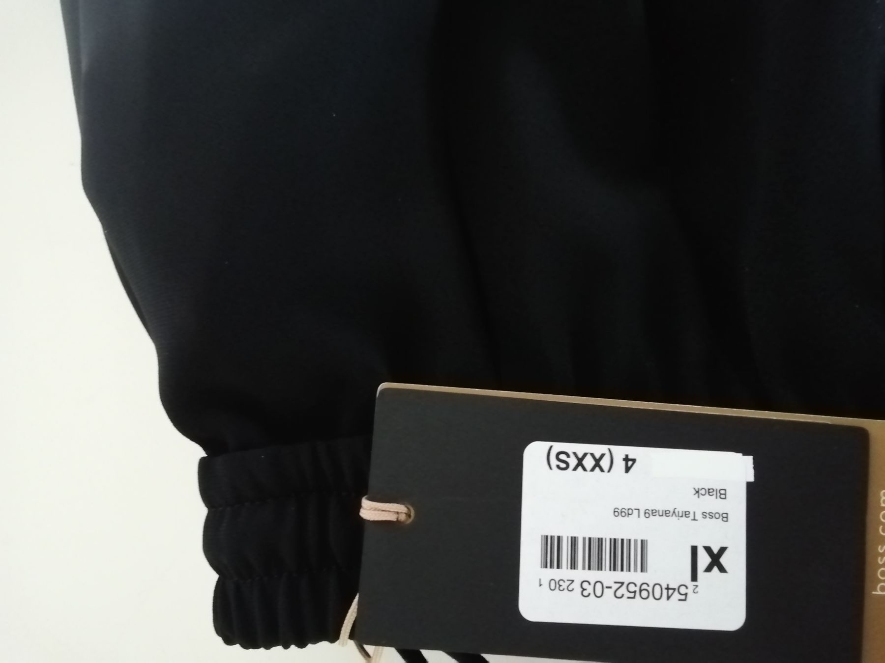 Hugo Boss Pantaloni: BOSS TARIYANA REGULAR-FIT HOSE – Nuovo e nell'imballaggio originale da Gümligen venduto da yzi_5kls 2