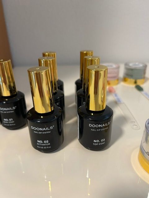 Künstliche Fingernägel: Grosses Doonails Set - zu top Preis! – Gebraucht aus Uerikon von Baffi785 4