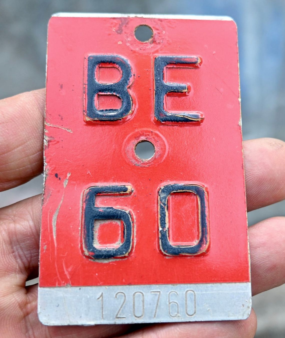 Insegne: Velonummer BE 60 von 1960 - Bern 120760 – Usato da Pfaffhausen venduto da mono_rec 3
