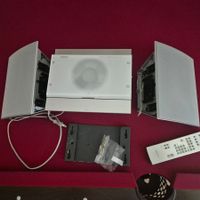 Sony HiFi Anlage mit Lautsprechern und Fernbedienung