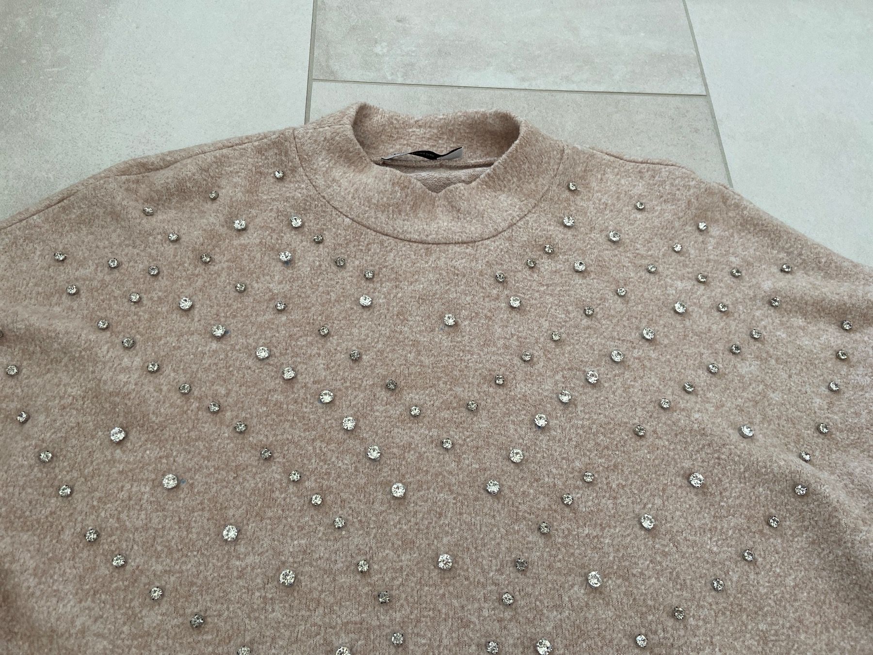 Maglioni & Felpe: Damen Pullover beige – Usato da Zug venduto da Hehe 1