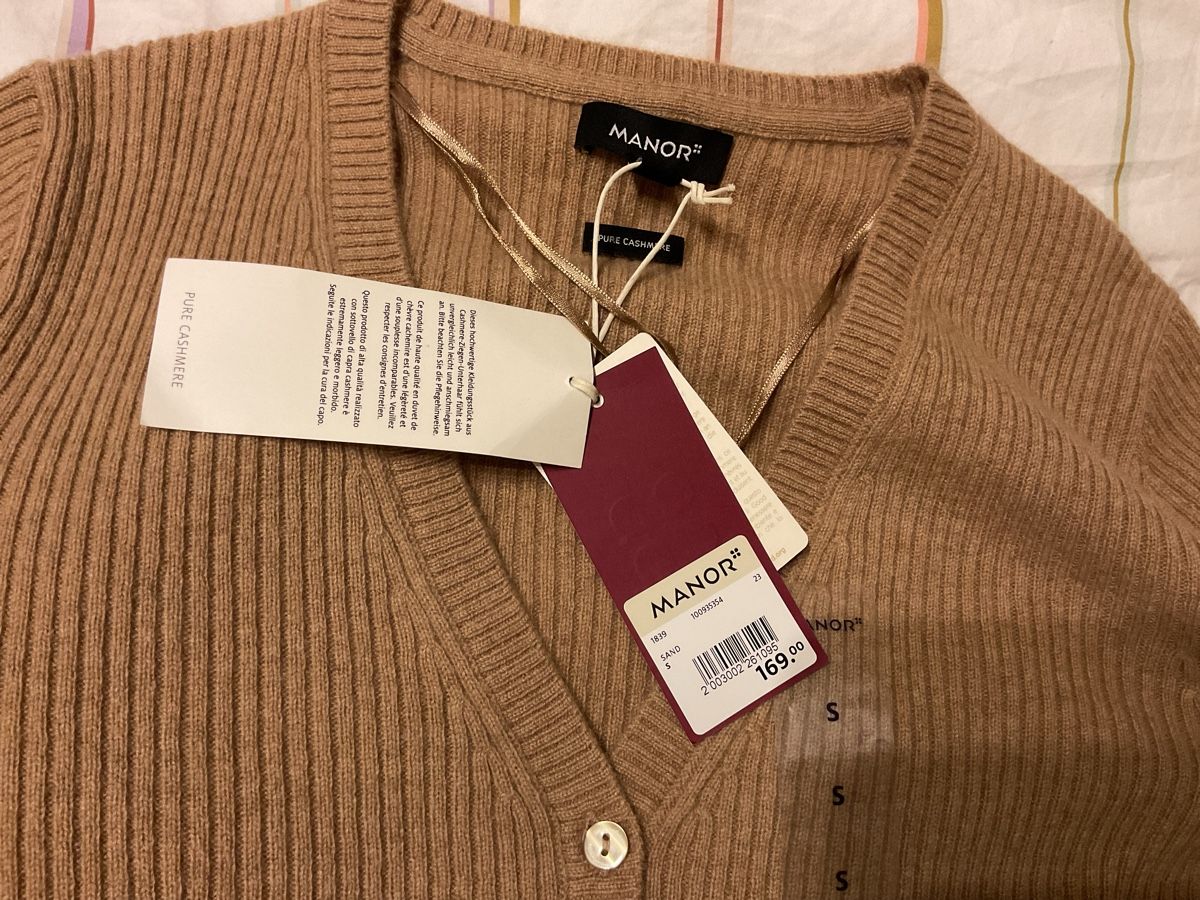 Giacche: Strickjacke 100% pure Caschmir S – Nuovo e nell'imballaggio originale da emmenbrücke venduto da pamelaz 2