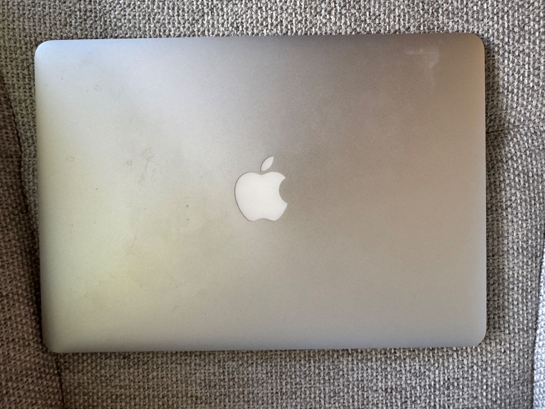 Apple Portables: MacBook Air 13 – Défectueux à Adliswil par Busys 2