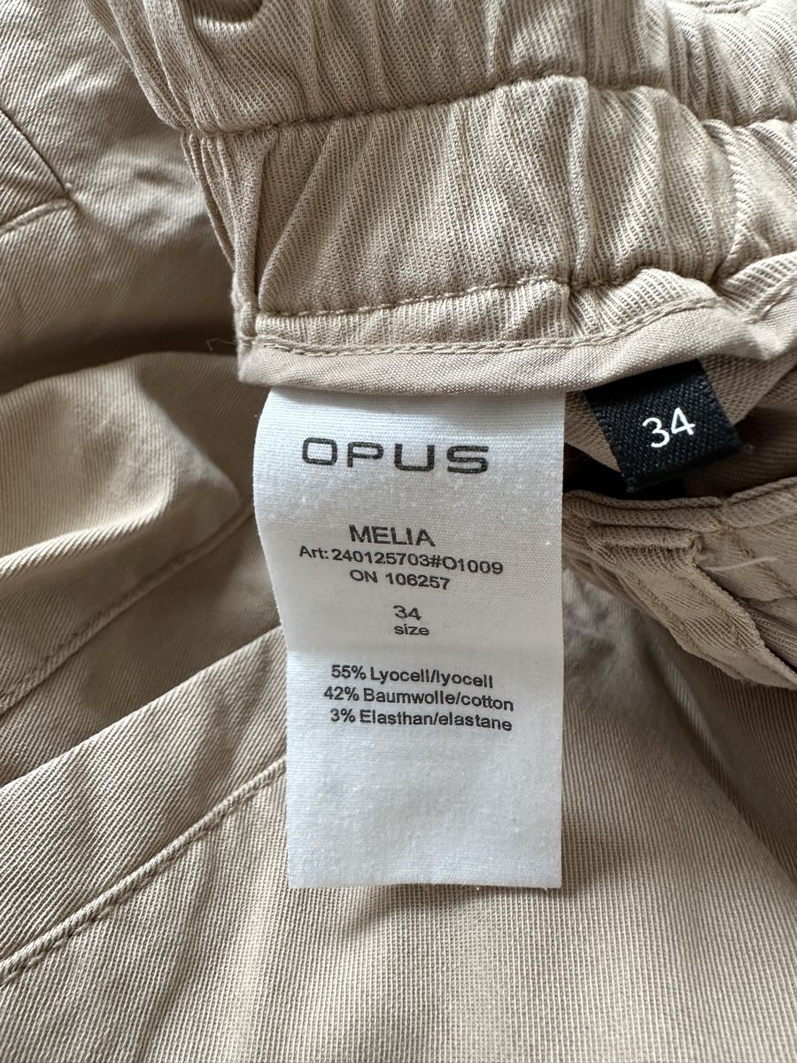 Opus Pantaloni: Opus Hose, beige, neuwertig, eher Gr. 36 – Nuovo (secondo la descrizione) da Bern venduto da fluffy07 7