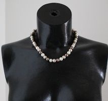Perlenkette mit Glasperlen, Länge 23-26 cm