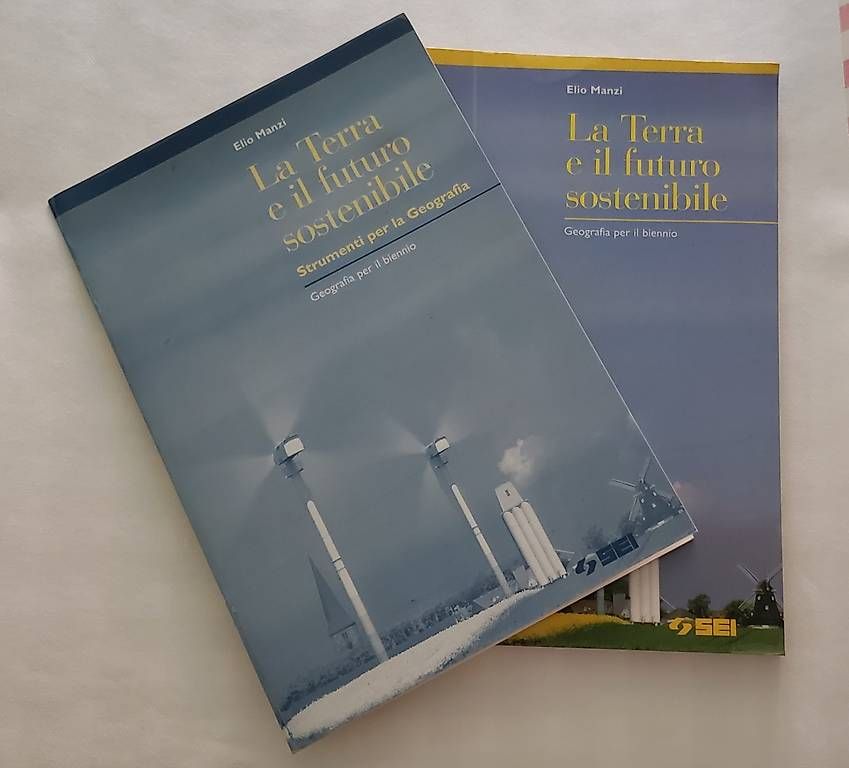 Libri: Regalo libro geografia – Usato da Siebnen venduto da VenditaIre