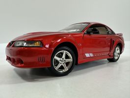 Saleen S281 Speedster (Ford Mustang) 1:18 Fast & Furious,rot