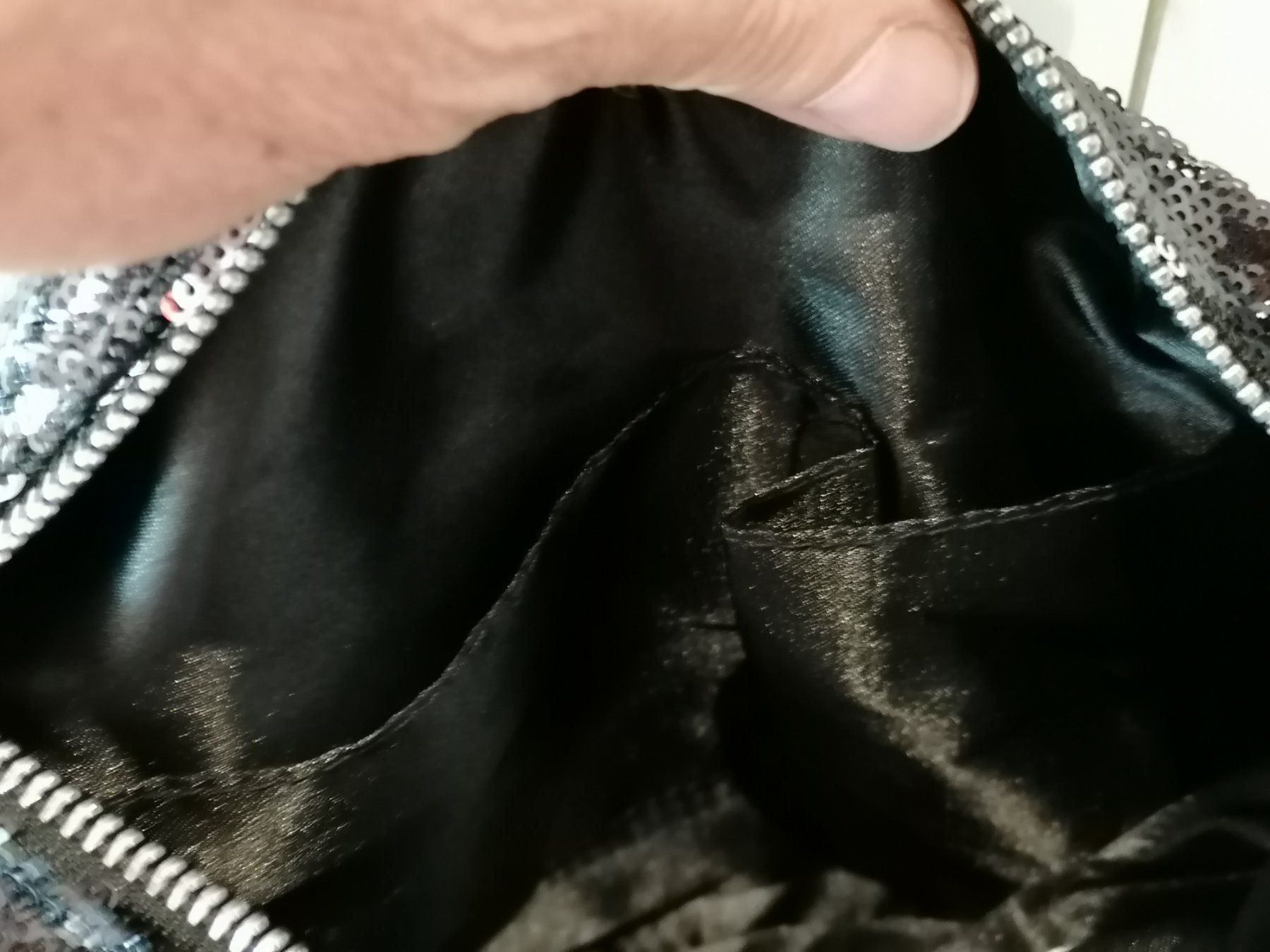 Borse da donna: Handtasche Glitter schwarz-silber – Nuovo (secondo la descrizione) da Muri AG venduto da goodmood17 8