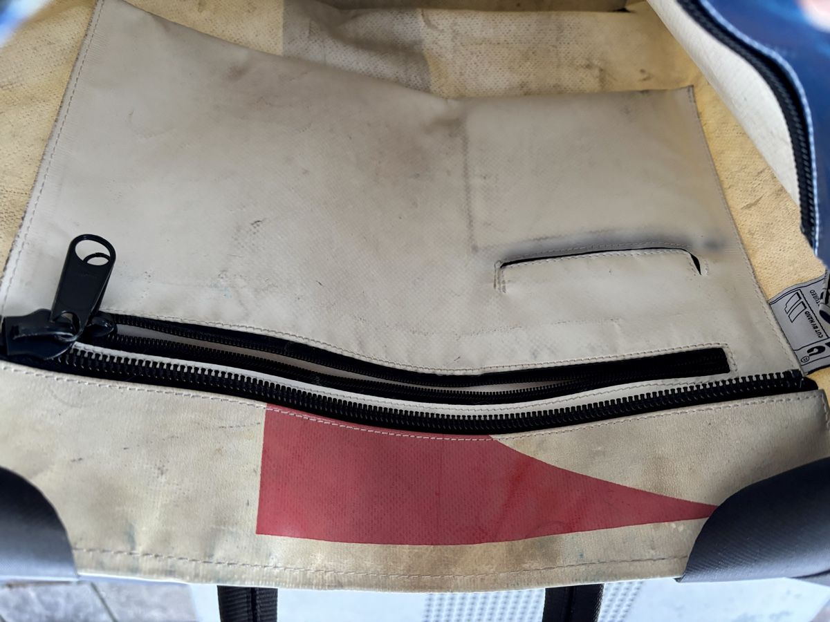 Freitag Borse: Schultertasche Freitag Modell  Bob – Nuovo (secondo la descrizione) da Rafz venduto da ric_9hfy 4