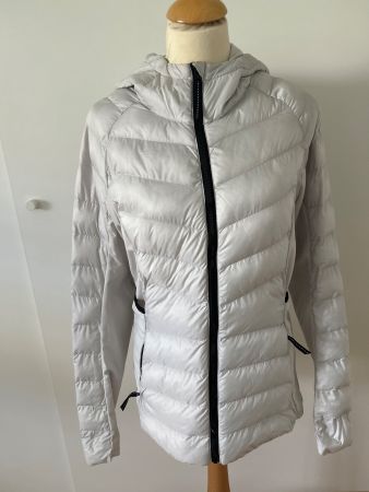 Soc sportsjacket , light and warm