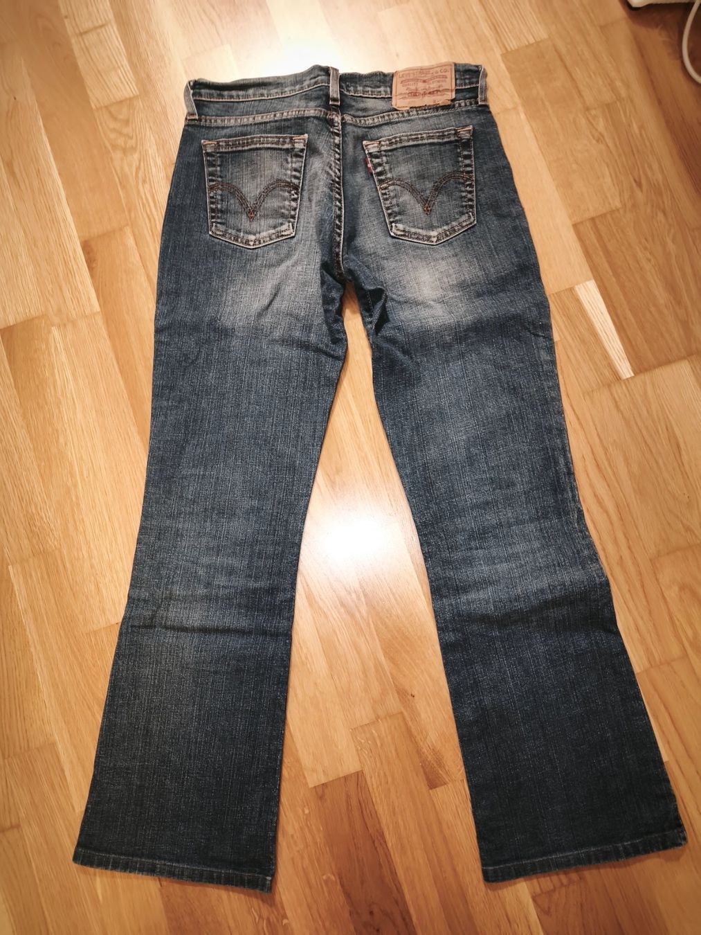Levi's Jeans: Levi's Bootcut 529 W31 L32 – Usato da Zeglingen venduto da Vanillacoke 1