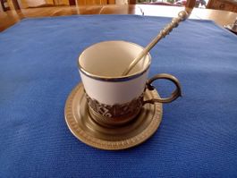 5 Tasses à expresso en porcelaine et étain