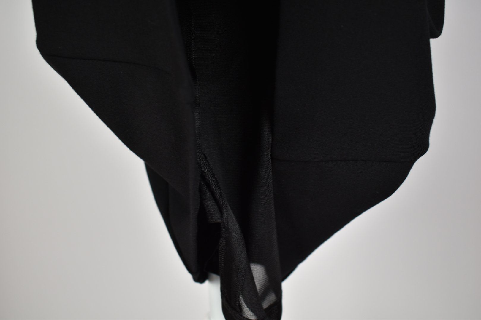 Escada Vestiti: Escada Kleid, Gr.34, schwarz/weiss, figurbetont – Usato da Nürensdorf venduto da 2ND_STORY 5