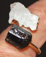 Ring L-7533 – Turmalin & Bergkristall – Grössenverstellbar