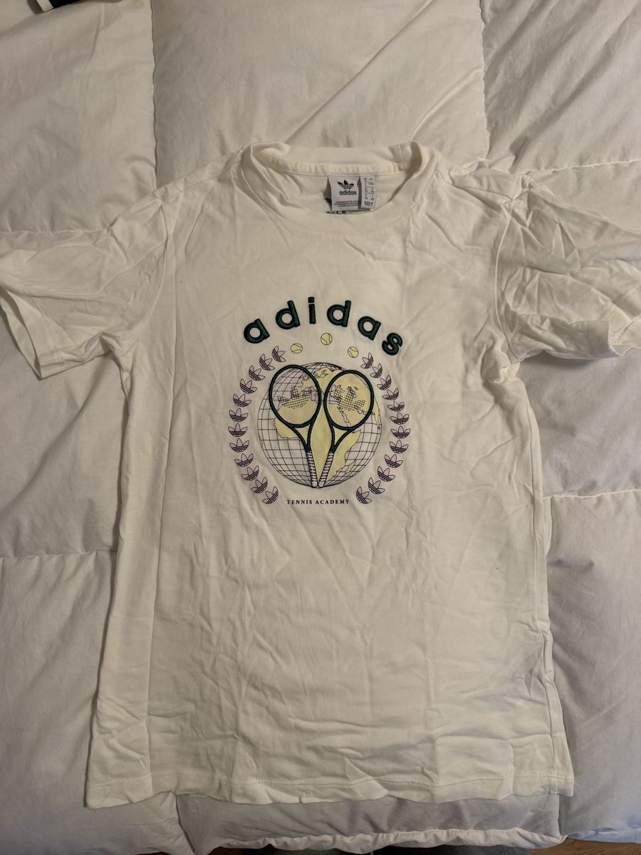 Adidas Lotti di vestiti: Adidas Tennis Academy Set – Usato da Horgen venduto da Elizhadz 2