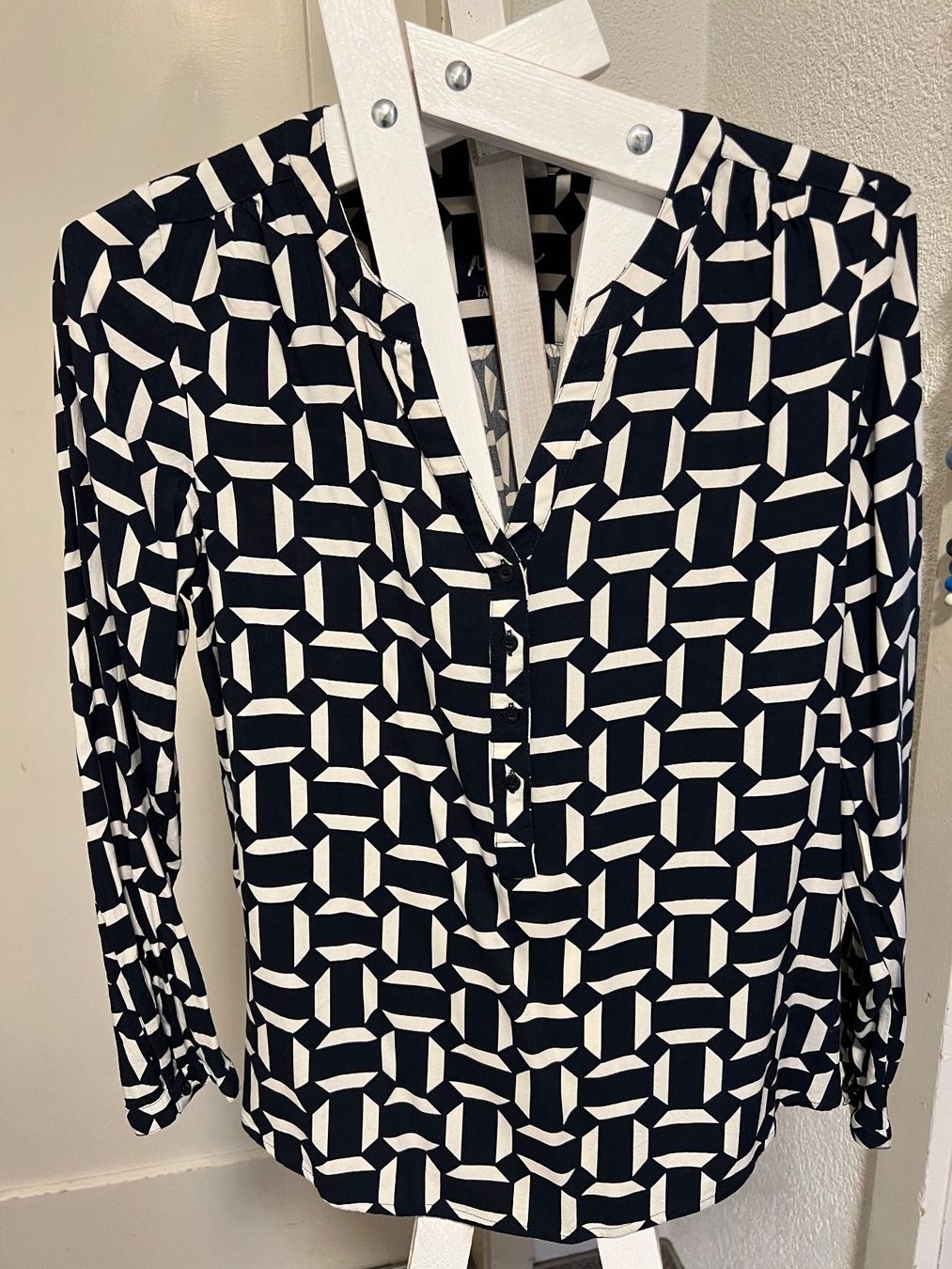 Camicette: Bluse Gr. 38 StreetOne blau/beige – Usato da Unterentfelden venduto da Mcgisi