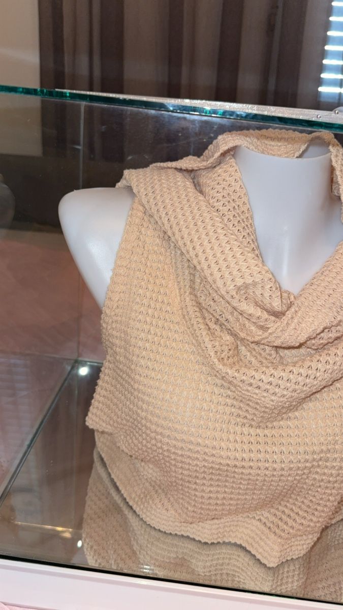 Top: Gehäckelter Oberteil beige – Nuovo (secondo la descrizione) da Buchs AG venduto da era_5wsj 2