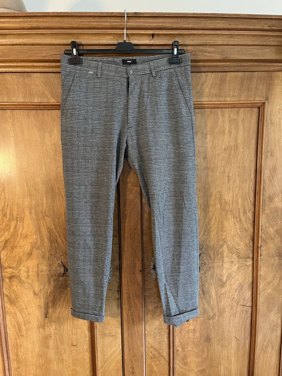 Cinque Pantalons: Chino, grau kariert, Gr. 48, cinque – D'occasion à St. Gallen par Gloom22 1