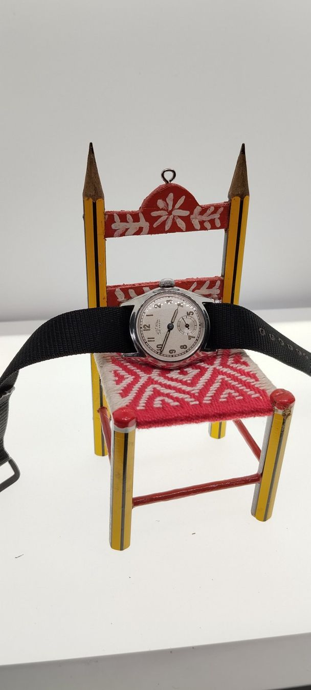 Orologi: Montre gothic années 40's – Usato da La Chaux-de-Fonds venduto da jac_9llg 2