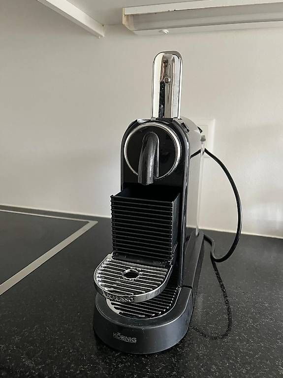 Nespresso Macchine per caffè & Macchine per espresso: Nespresso Citiz Coffee Machine - Schwarz – Usato da Zürich venduto da mic_rn2q 2