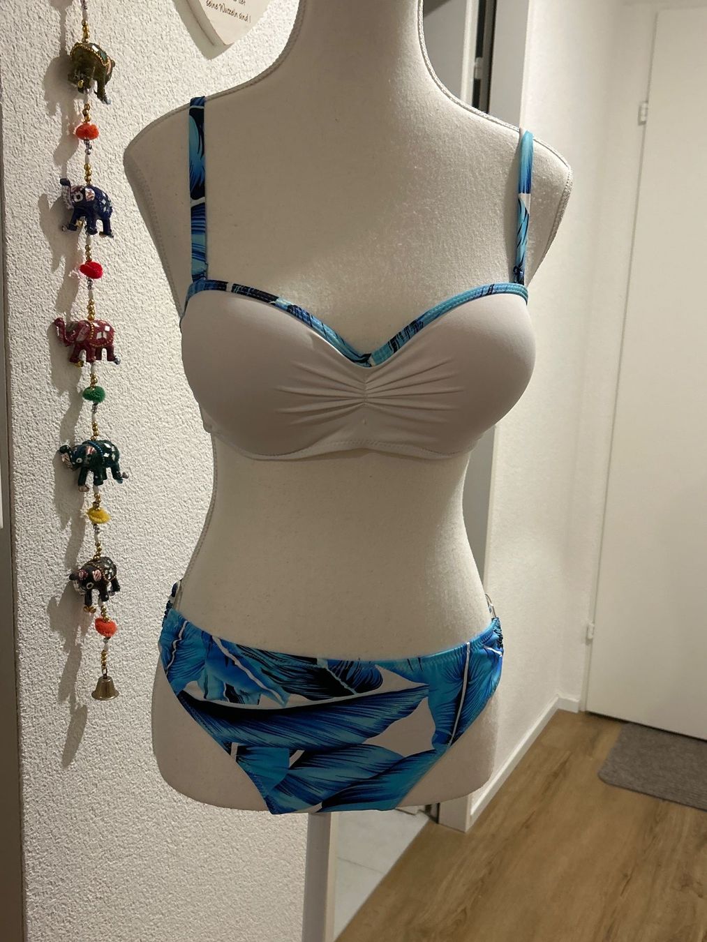 Costumi da bagno & Bikini: Bikini mit Bügel weiss - blau – Usato da Brunnen venduto da Nala2929 3