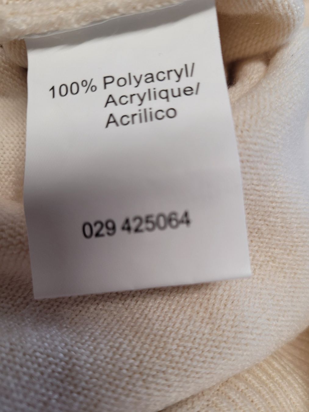 Pullover & Sweatshirts: Rollkragenpullover Cashmere-Feeling – Gebraucht aus Aarberg von belaija 2