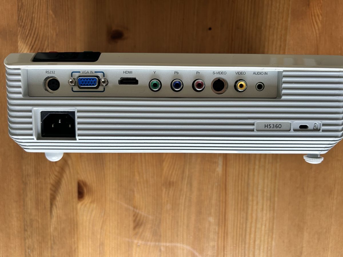 Acer Proiettori: Beamer Acer H5360 – Usato da Lausanne venduto da naranjo 2
