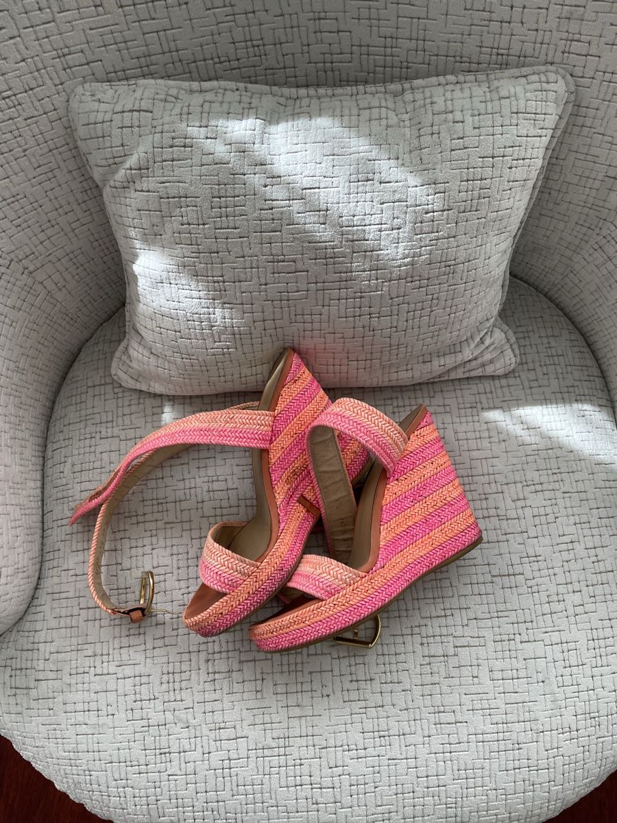 Stuart Weitzman Scarpe da donna: Stuart Weitzman Sandals taille-38 – Nuovo (secondo la descrizione) da Genève venduto da iry_67wr