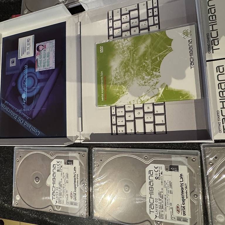 Bücher: Serial Experiments Lain - Dybex - Édition Limitée Tachibana – Neu und originalverpackt aus Ovronnaz von bulldog71xxx 1