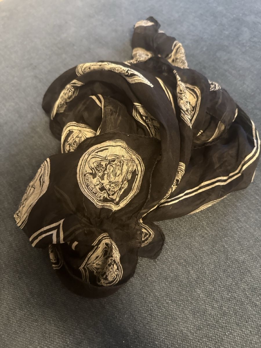 Gucci Foulards, Tücher & Schals: Gucci Foulard – Gebraucht aus Zürich von ann_h6tp 3