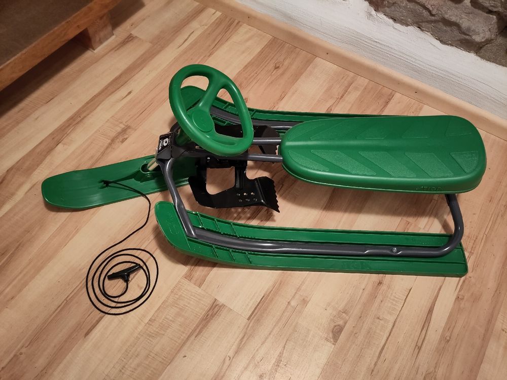Schlitten Stiga ICONIC BIO Green Snowracer