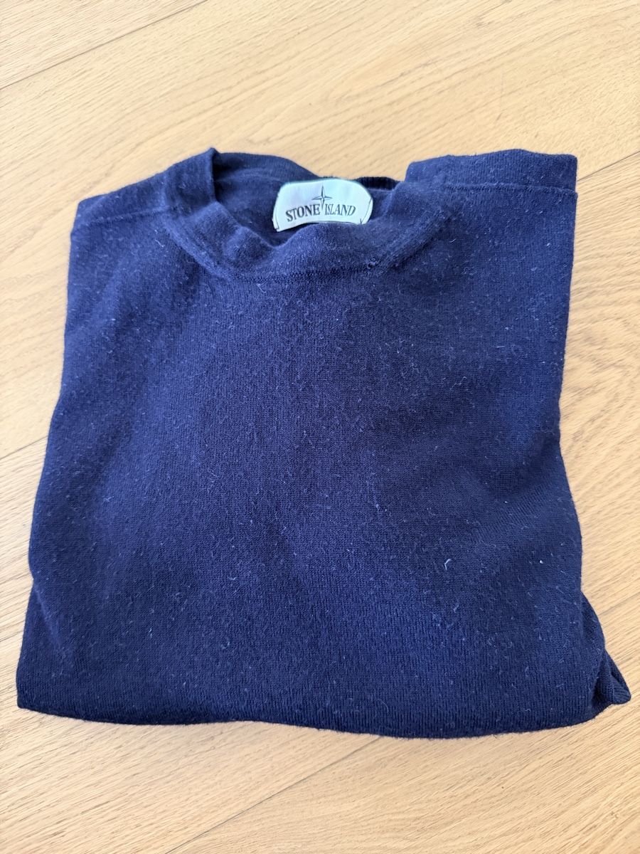 Stone Island Maglioni & Felpe: Stone Island Pullover, Dunkelblau, Grösse M – Usato da Richterswil venduto da Zueschlah