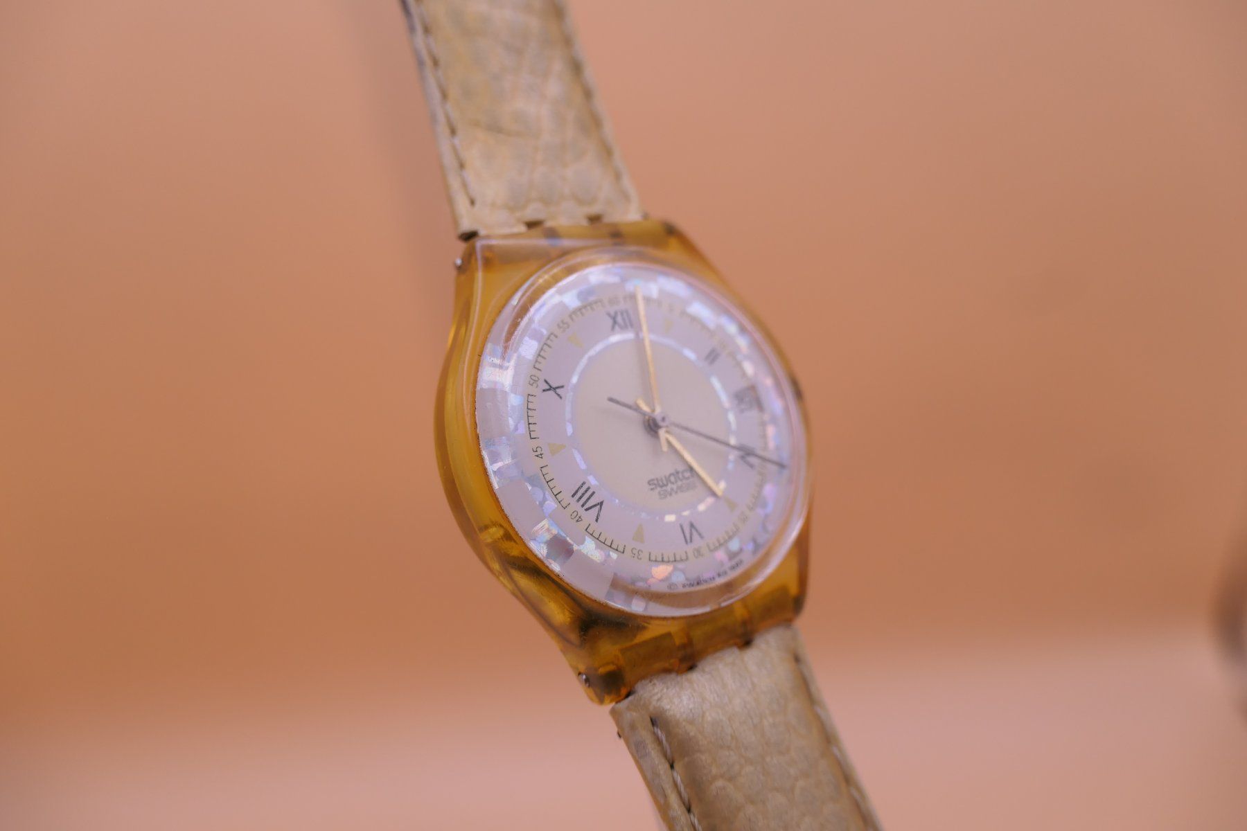 Swatch Uhren: Swatch Gent "Feathers" GK403, 1994, neue Batterie – Gebraucht aus Thun von CHRONOTIKA 2