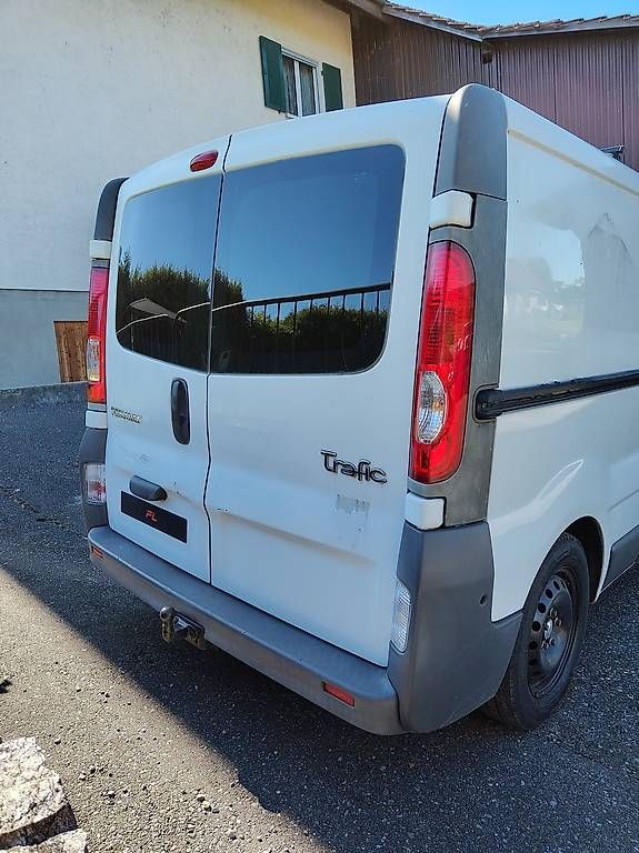 Veicoli commerciali: Renault Trafic II – Usato da Rottenschwil venduto da andy.96 3