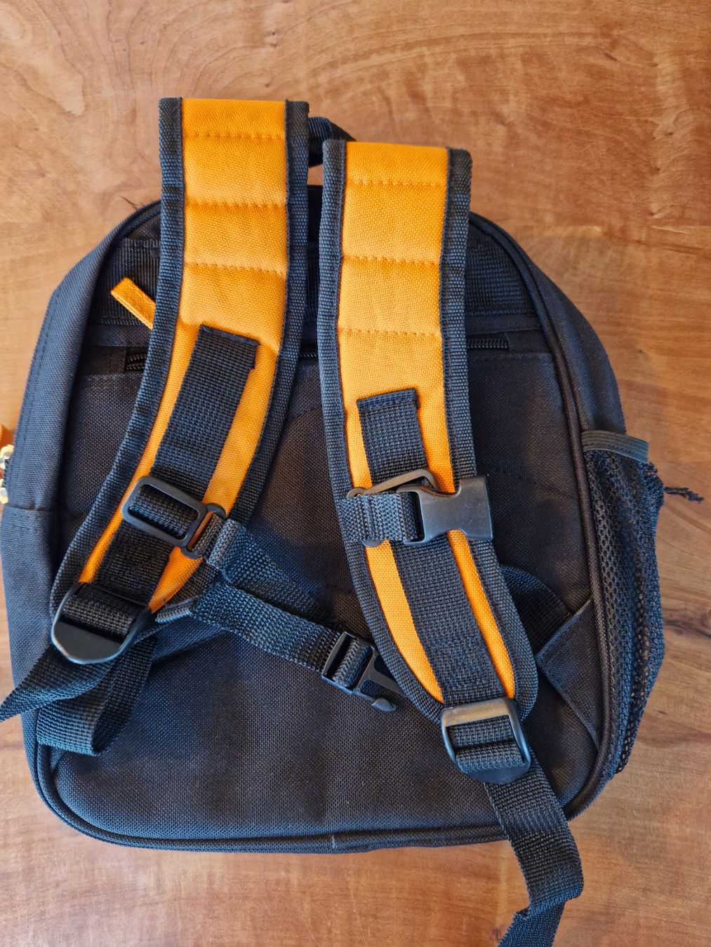 Zaini: Rucksack orange Concordia – Usato da Giswil venduto da movo08 1