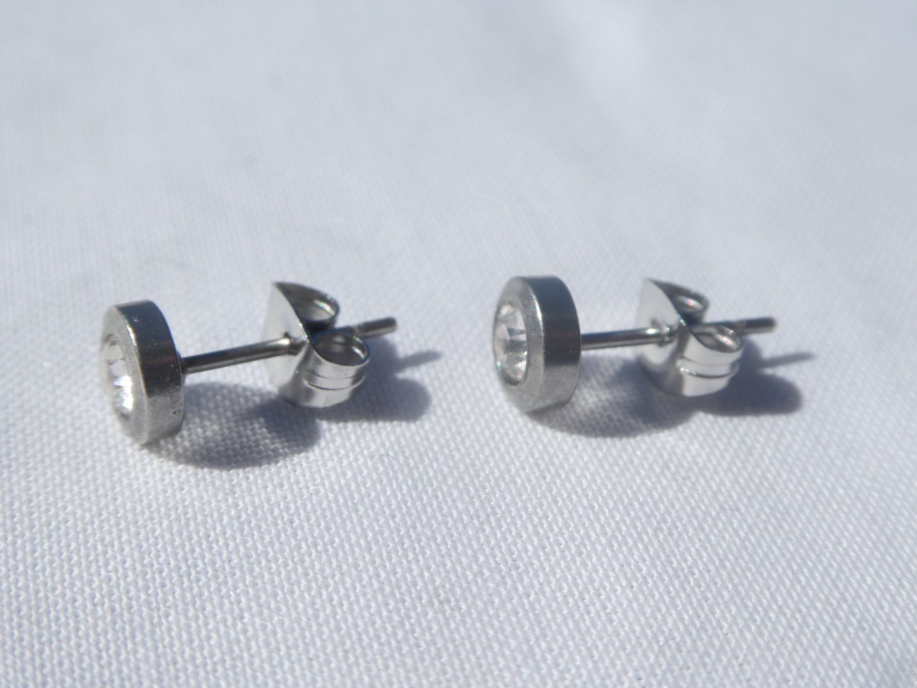Ohrringe & -stecker: Ohrstecker mit Zirkonia, Modeschmuck / NEU – Neu (gemäss Beschreibung) aus Gattikon von kaandooh 2