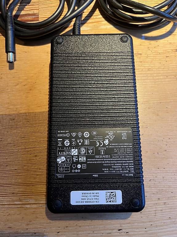 Alienware PCs: Alienware 17 R4 – Gebraucht aus Dorénaz von  2