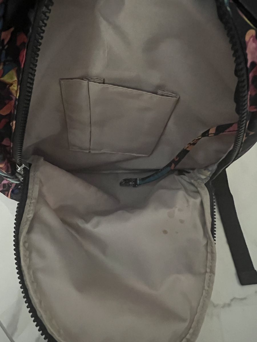 Kipling Rucksäcke: Kipling Rucksack A4 , Kipling sac à dos A4 – Gebraucht aus COLOGNY von fleurdelys84 5
