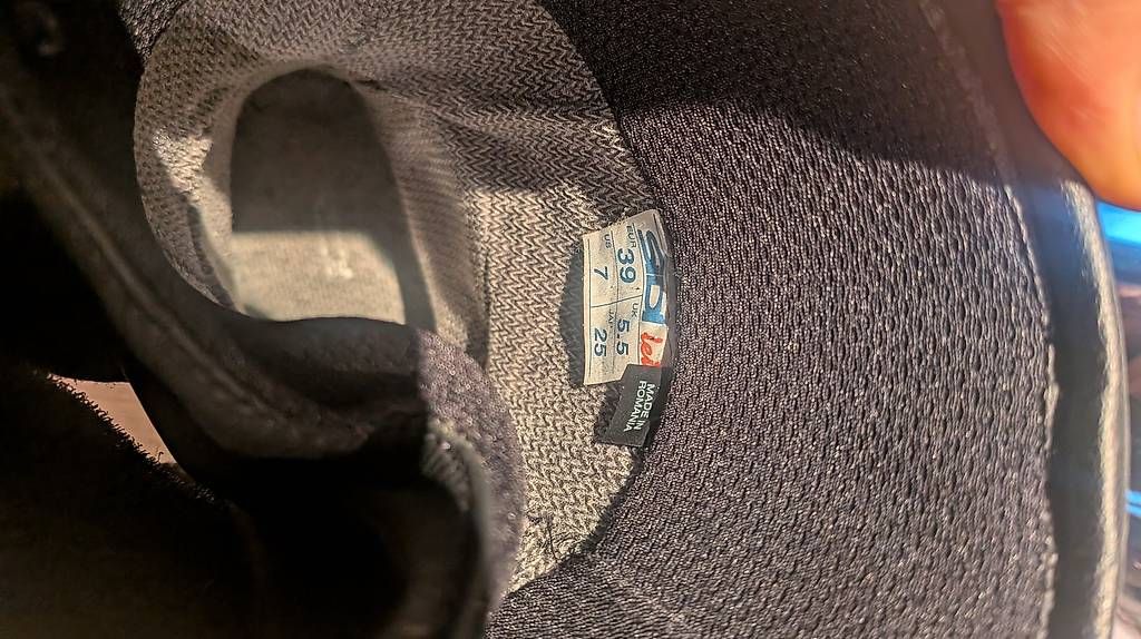 Scarpe da donna: Töff Motorrad Schuhe Gr 39 – Usato da Küssnacht am Rigi venduto da jacquiido 1