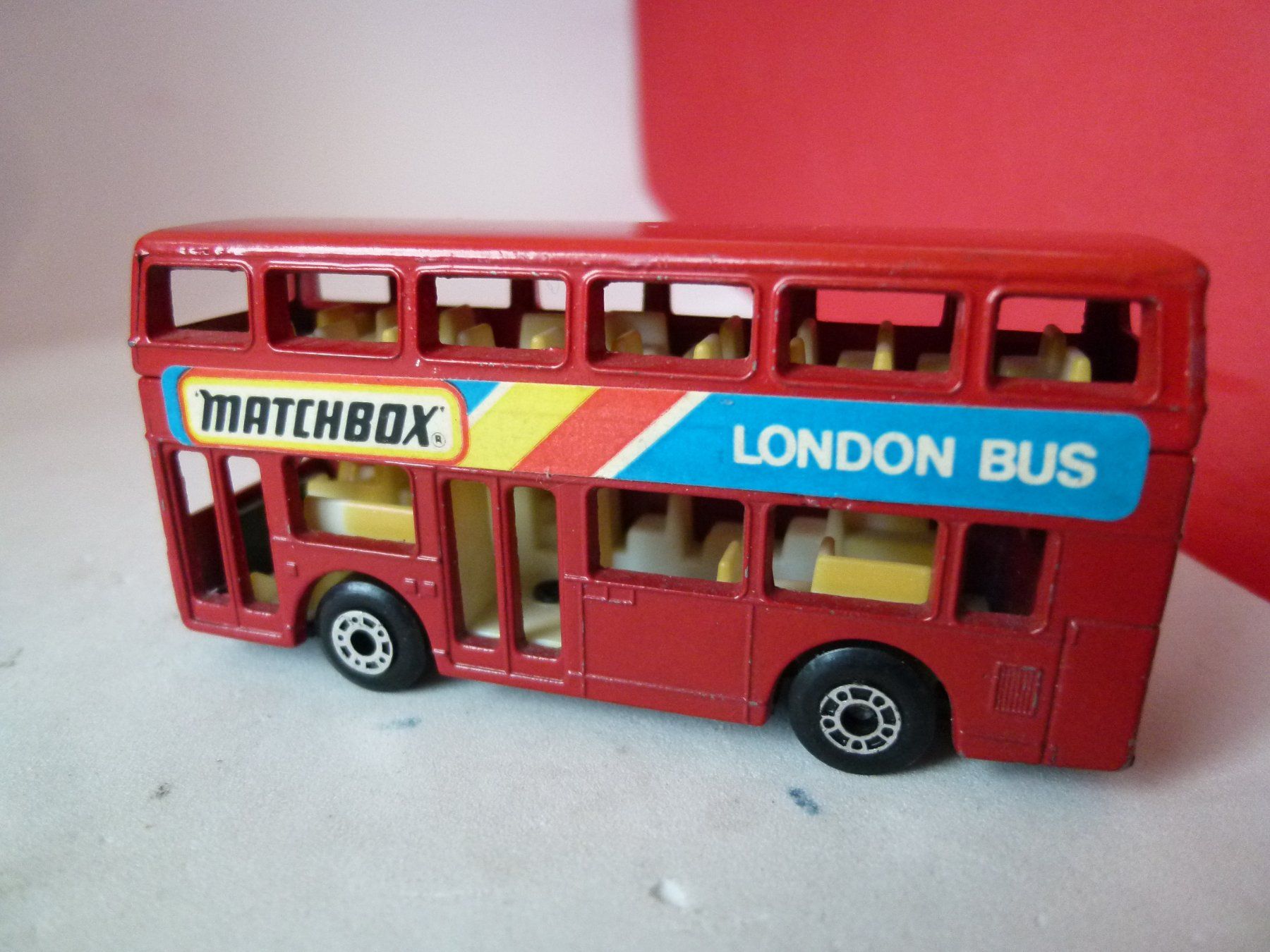 Matchbox Modellini d'auto: Matchbox - Doppeldecker Bus "London" - Macau 1981 – Usato da Reiden venduto da mondial2 1